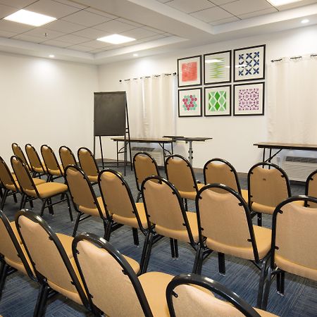 Holiday Inn Express Hotel & Suites Hesperia, An Ihg Hotel Exteriör bild