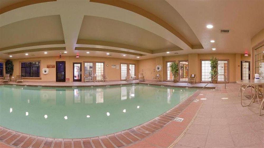 Holiday Inn Express Hotel & Suites Hesperia, An Ihg Hotel Exteriör bild