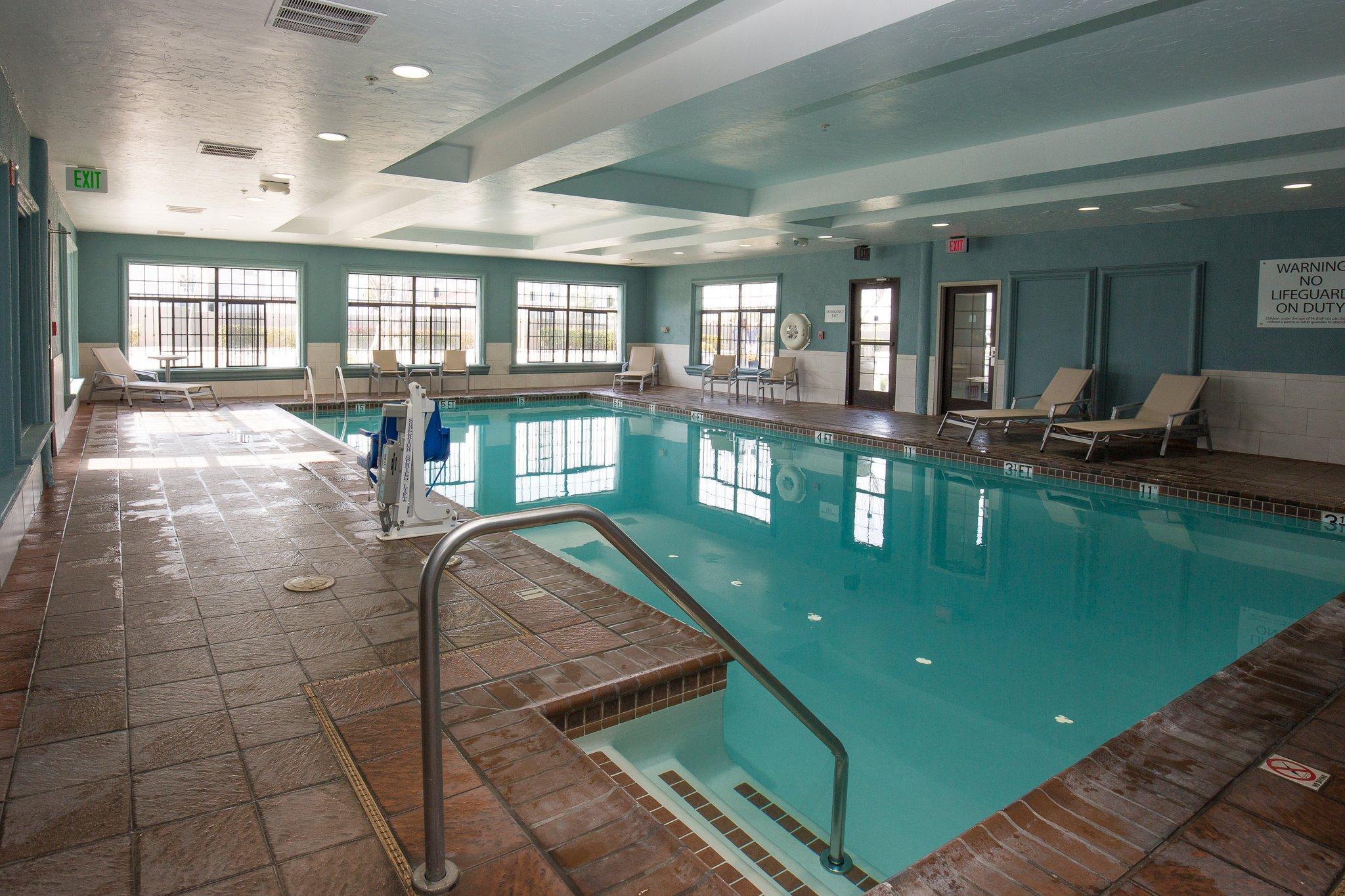 Holiday Inn Express Hotel & Suites Hesperia, An Ihg Hotel Exteriör bild