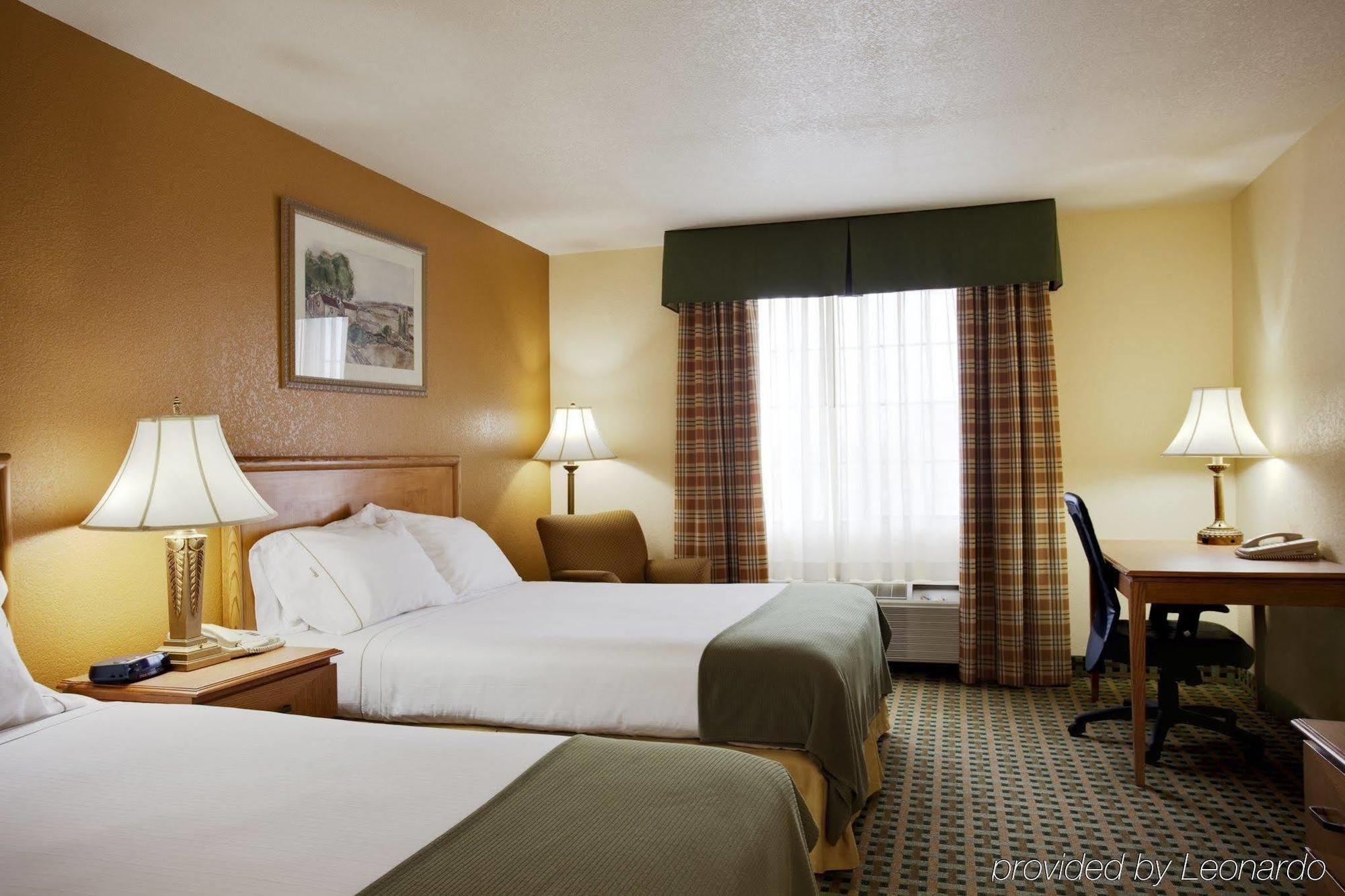 Holiday Inn Express Hotel & Suites Hesperia, An Ihg Hotel Exteriör bild
